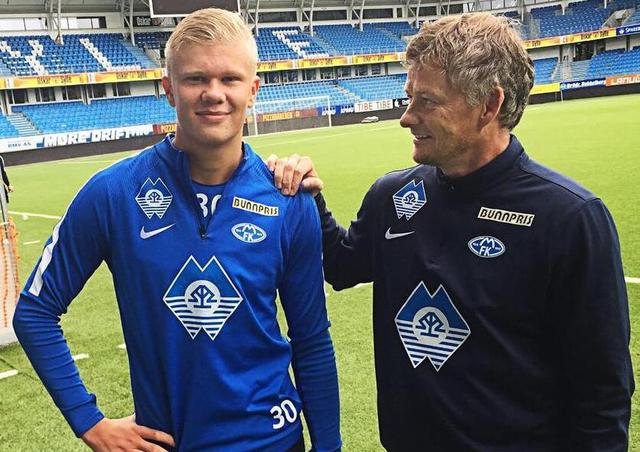 令人动容！残特奥会独腿飞人扑线摔破全国纪录（拼到最后一刻！残特奥会单腿短跑选手冲线摔倒刷新全国纪录）