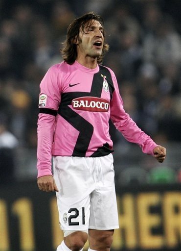 博主：韦世豪、莱切特已经续约或接近续约，周定洋等人不确定（博主称：韦世豪、莱切特已续约或接近续约，周定洋等人仍不确定）