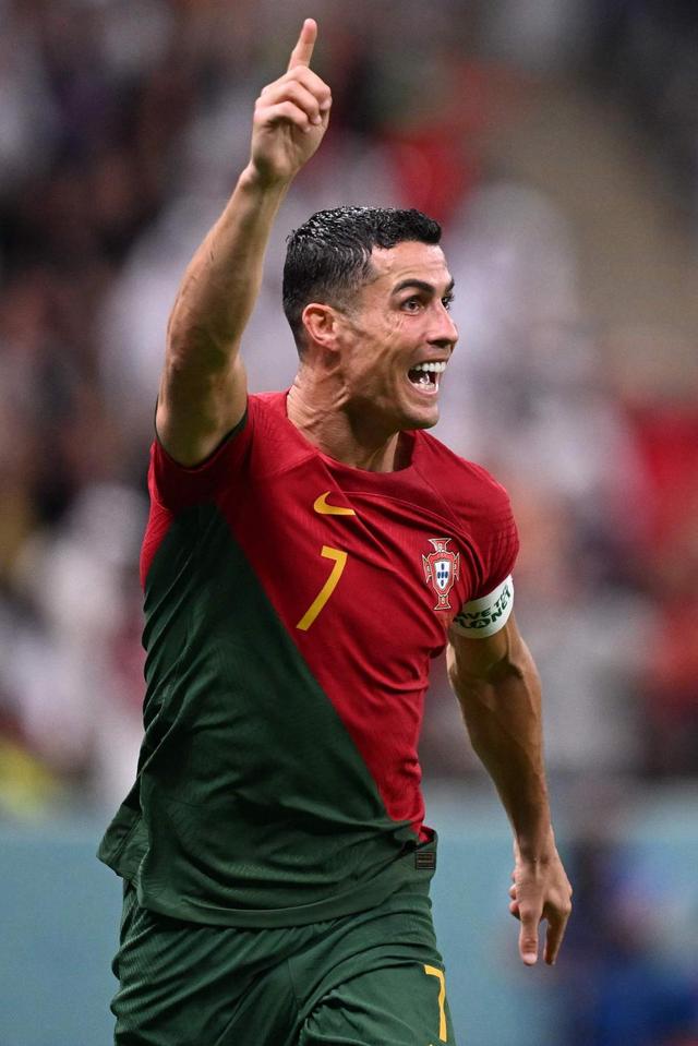 KK：诺伊尔是足球界的传奇；少一人的情况下拜仁仍防住了我们（KK盛赞诺伊尔为足坛传奇：拜仁少一人仍成功限制了我们）