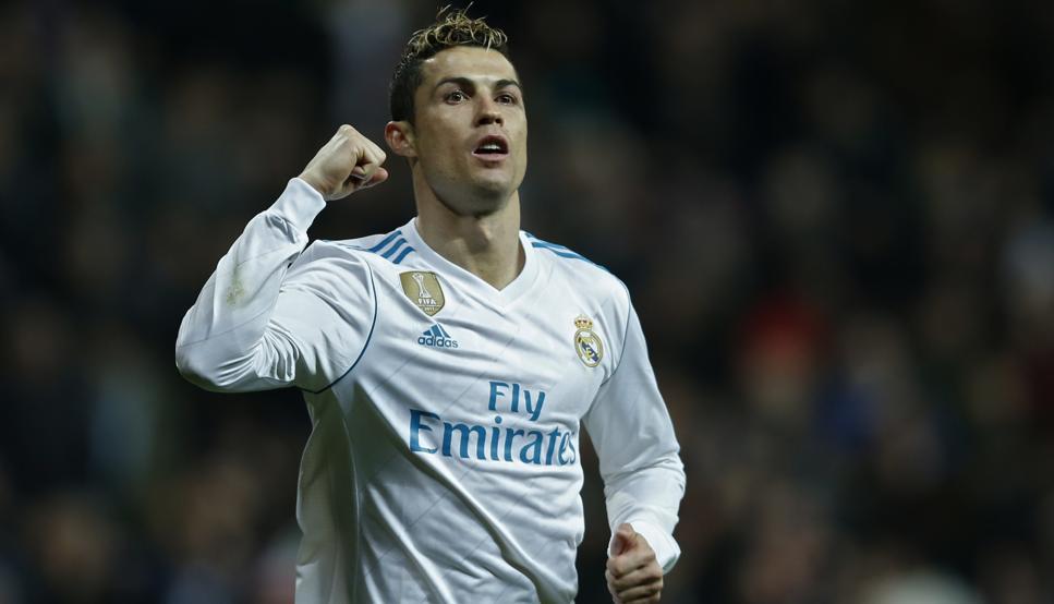 TA：皇马球星团队深度介入更衣室，阿隆索管理面临额外挑战（TA：皇马球员身边团队深度插手更衣室，阿隆索治军难度升级）