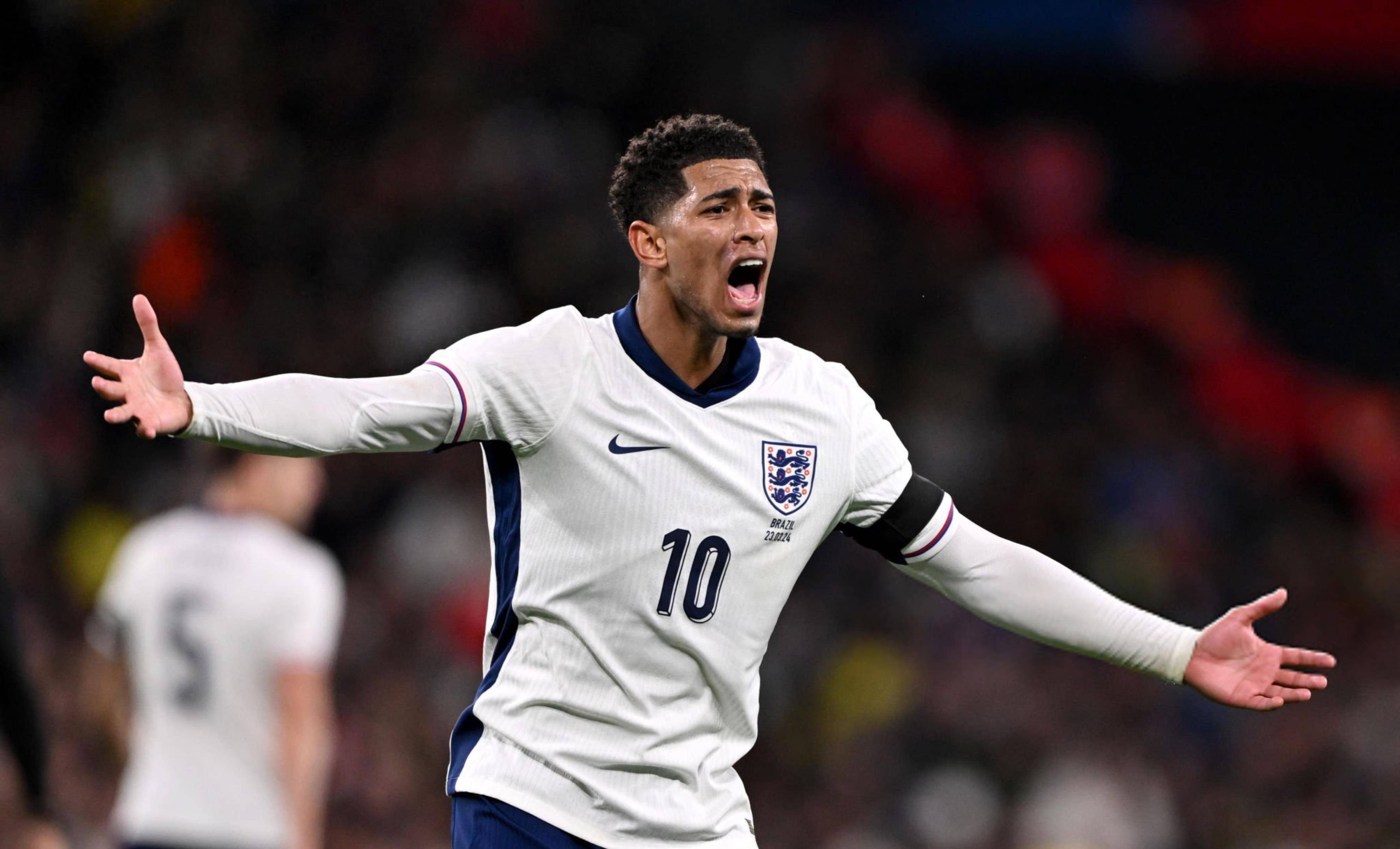 卡利亚里主帅：面对伊尔迪兹这种冠军球员，疏忽就会付出代价（卡利亚里主帅：对付伊尔迪兹这种冠军级球员，稍有松懈就会被惩罚）